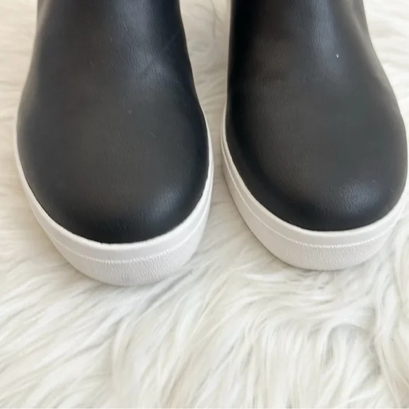 NWOT | DR. SCHOLLS | Madison Hi Wedge Sneaker Bootie | Black | Size 9.5 - Picture 5 of 9